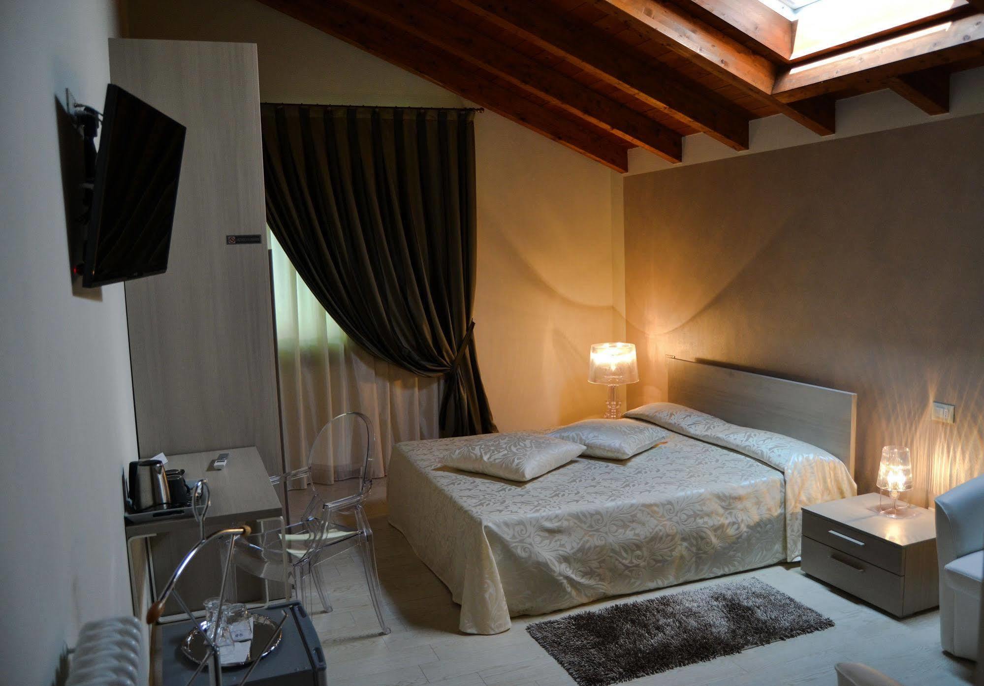Agriturismo Ca' La Pergola Lugagnano Ngoại thất bức ảnh