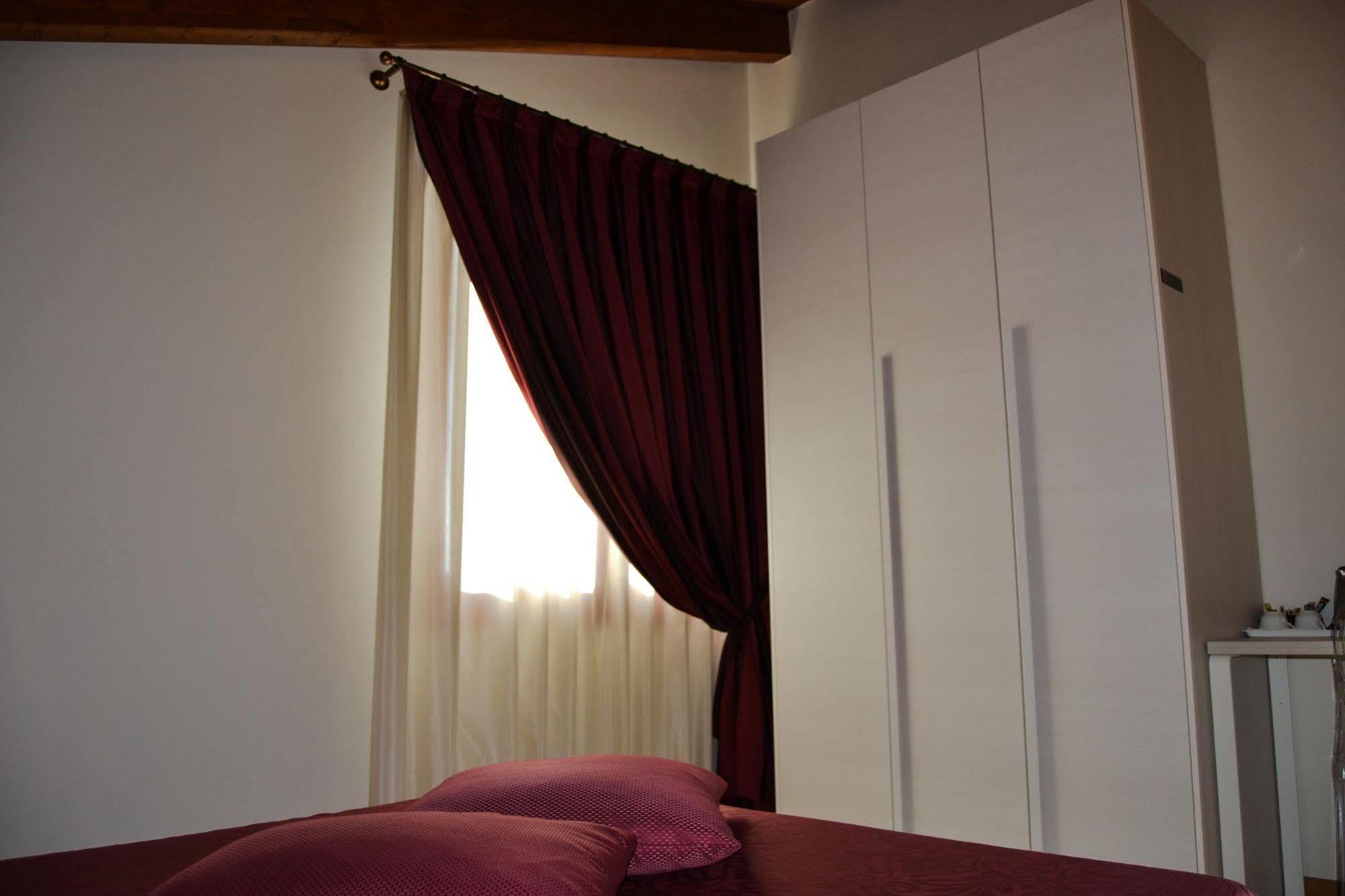 Agriturismo Ca' La Pergola Lugagnano Ngoại thất bức ảnh